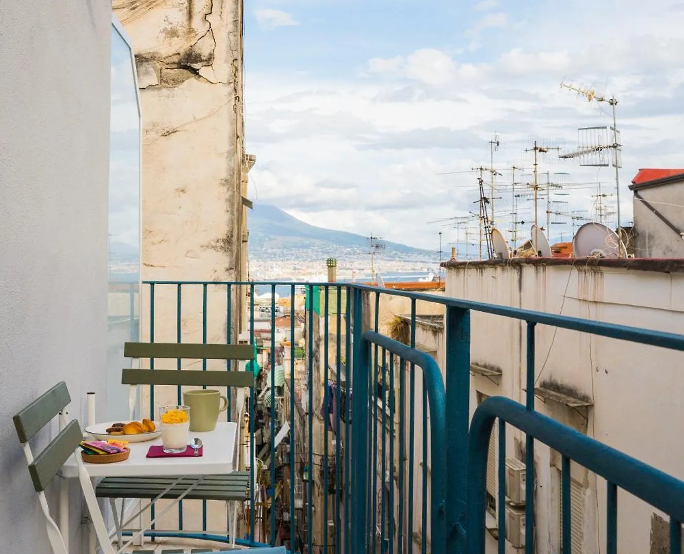 Mira Maradona Bed & Breakfast Naples Italy
