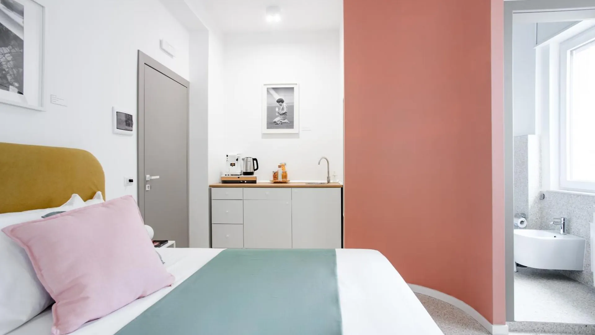 Mira Maradona Bed & Breakfast Naples